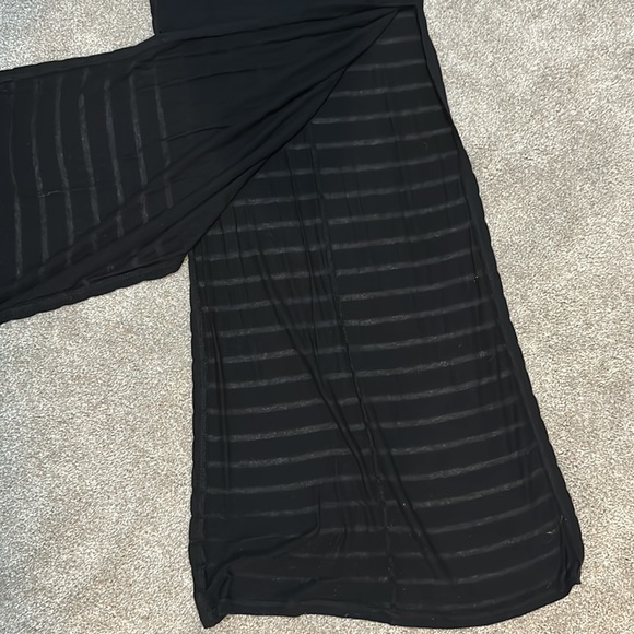 Bella Luxx Dress - Picture 3 of 6